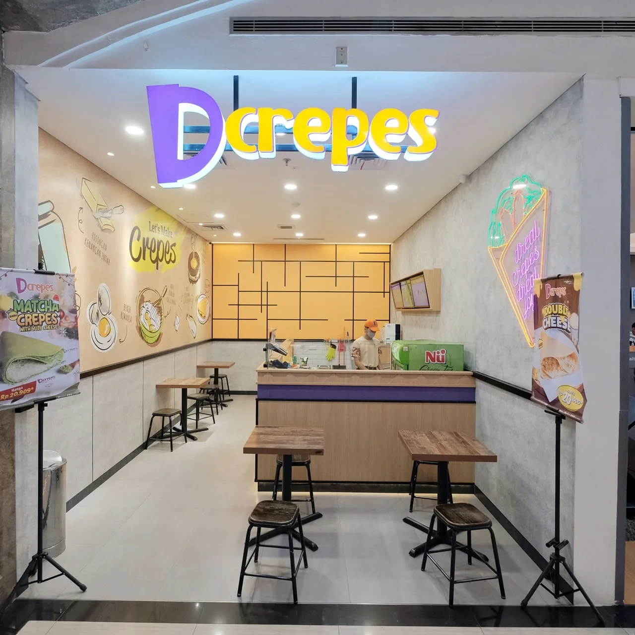 Dcrepes Plaza Ambarrukmo