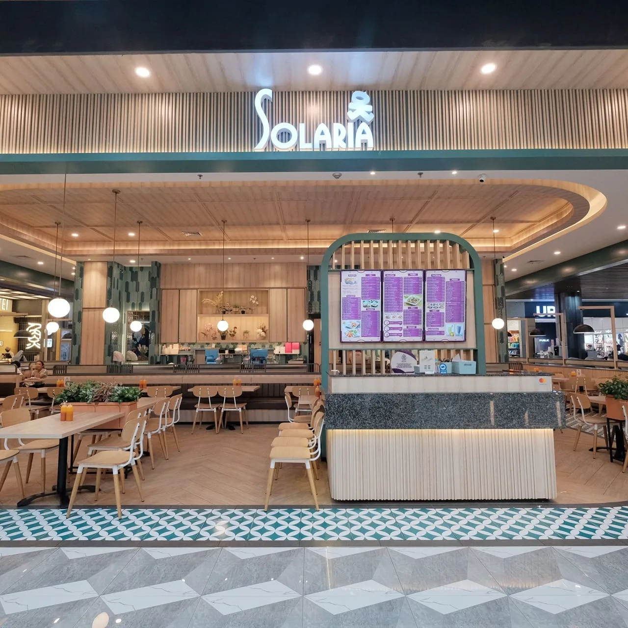 Solaria Plaza Ambarrukmo