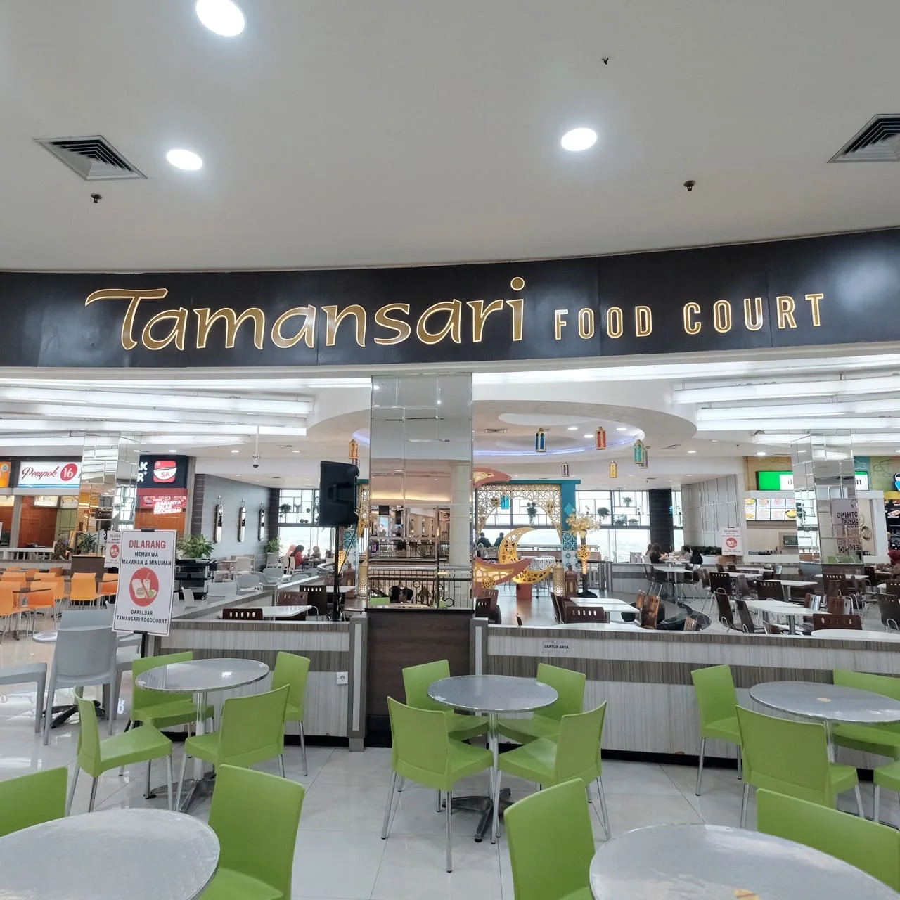 Tamansari Food Court Plaza Ambarrukmo